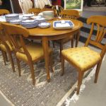 692 3697 DINING ROOM SET